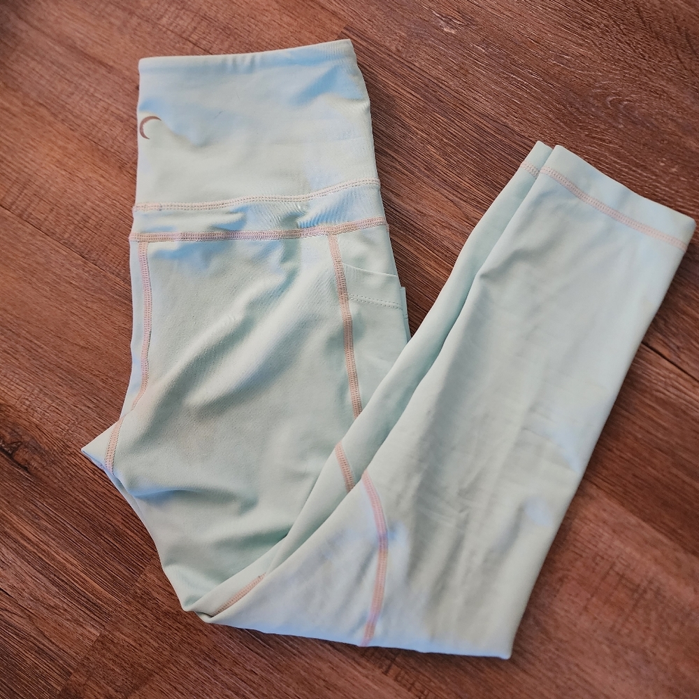 Zyia Pocket LNT Leggings